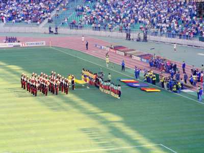 La seconda partita disputata al San Nicola, alle 17 del 14 Giugno, fu...